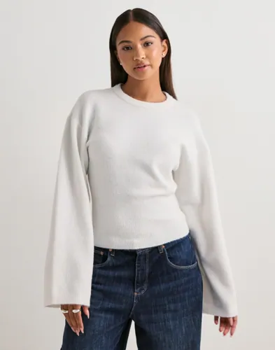Nelly - Hvid - Tight Waist Knit Sweater