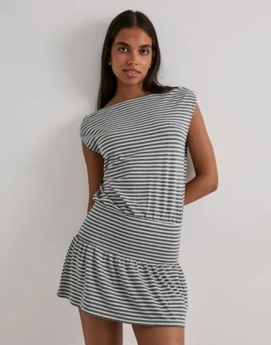 grey jersey dresses California Jersey Dress- Plus Size  Smitton