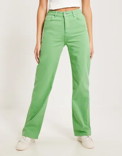Pieces - Grön - Pcholly Hw Wide Jeans Colour Noos B