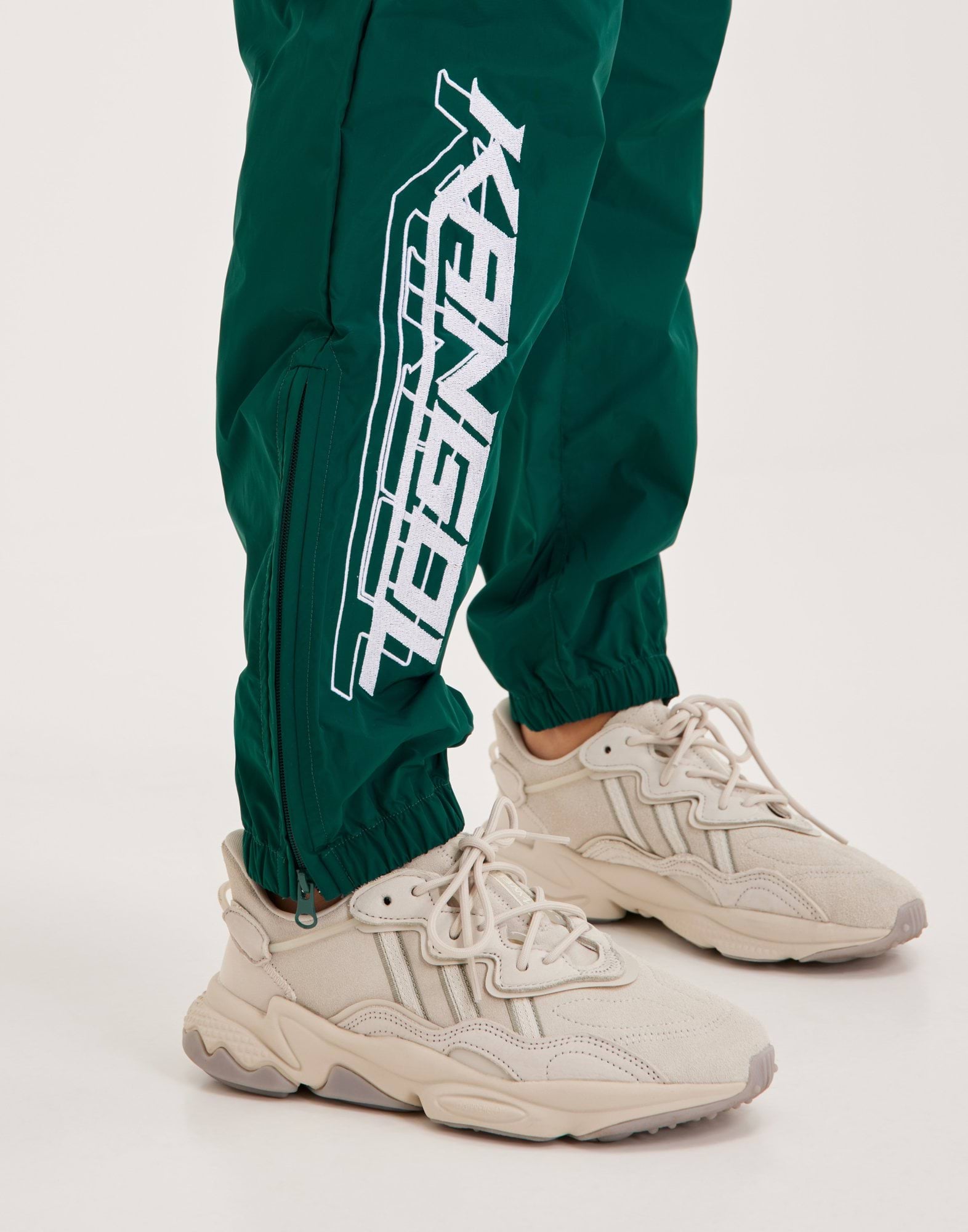 KG CHICAGO TRACK PANTS