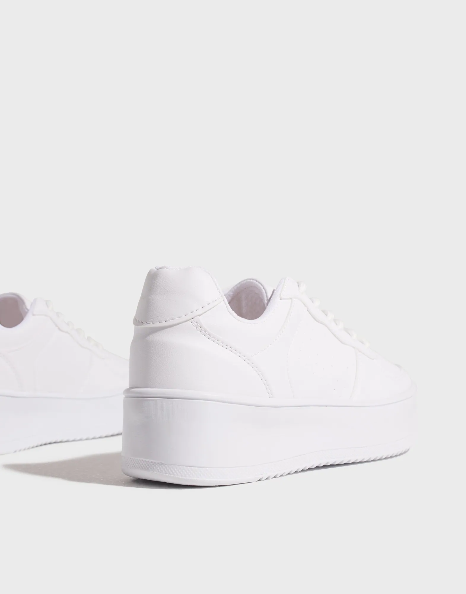 White Pearl Platform Pump