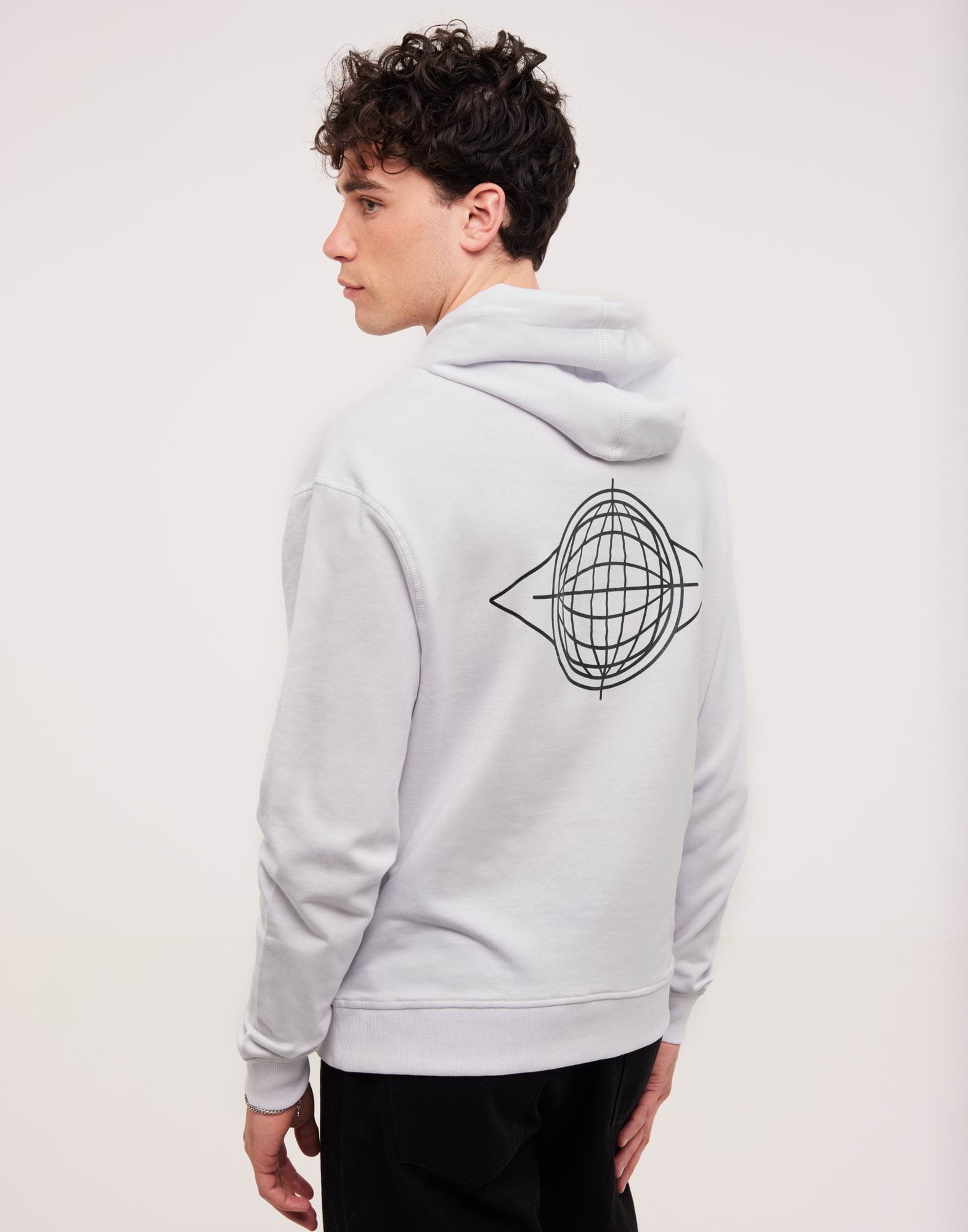 Globe Hoodie Drop Shoulder