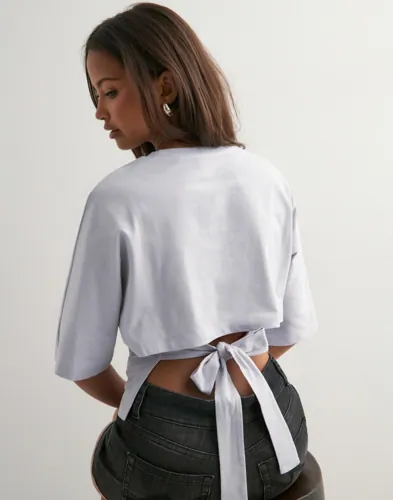 Nelly - Lilla - Open Back Tie Tee