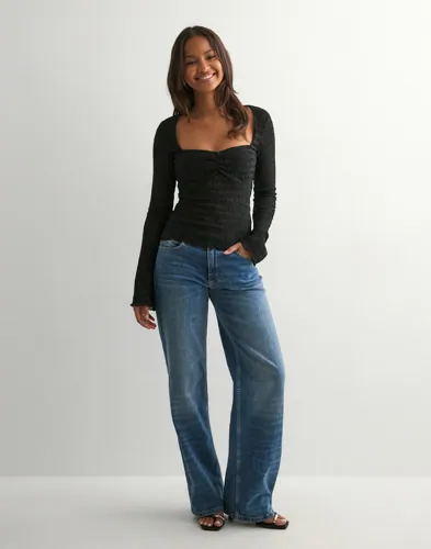Nelly Romantic Structure Sheer Top toppar dam – bild 3
