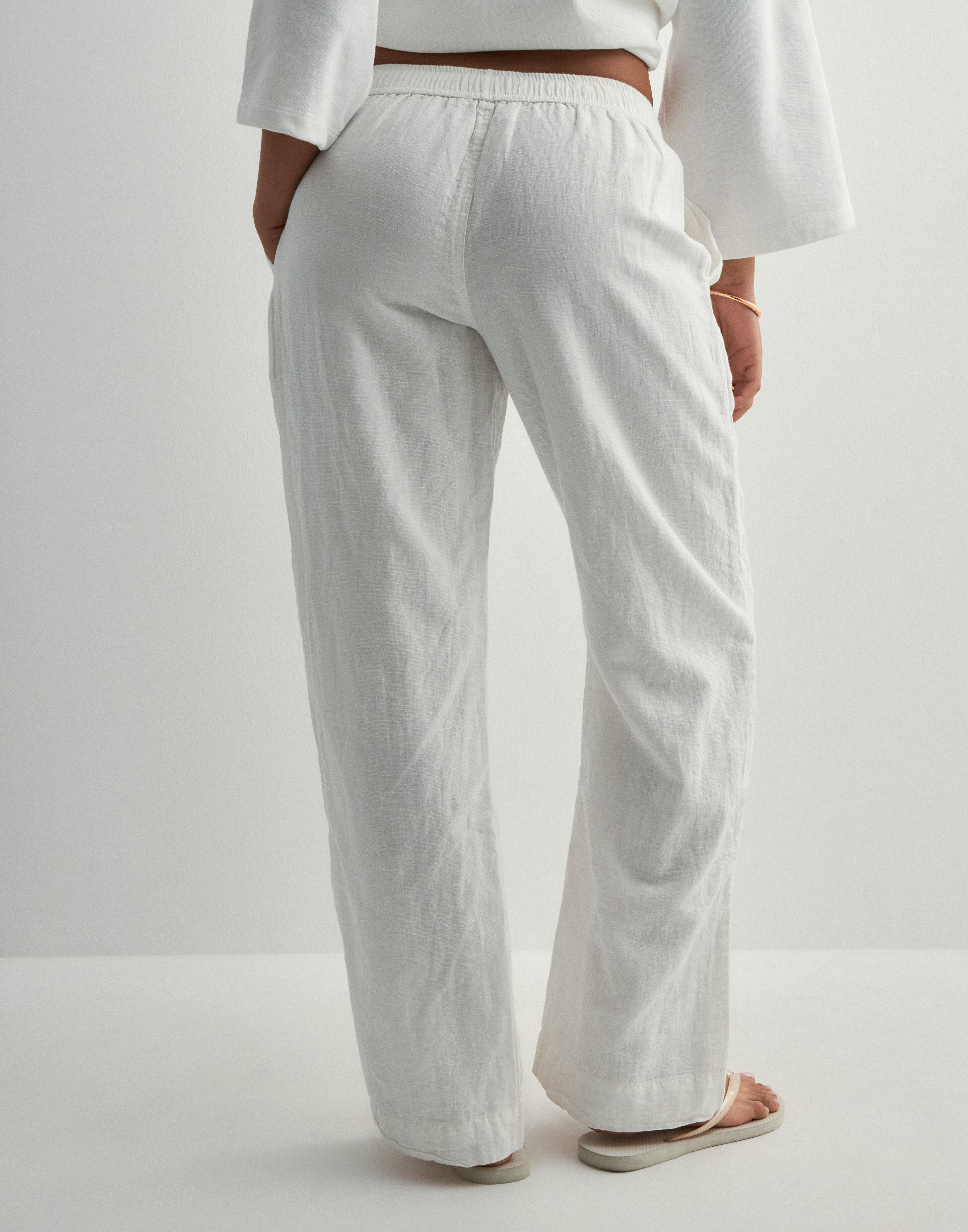 Buy Neo Noir Sonar Linen Pants - White | Nelly.com