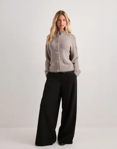 NEO NOIR Taura Fluffy Knit Cardigan dam – bild 2