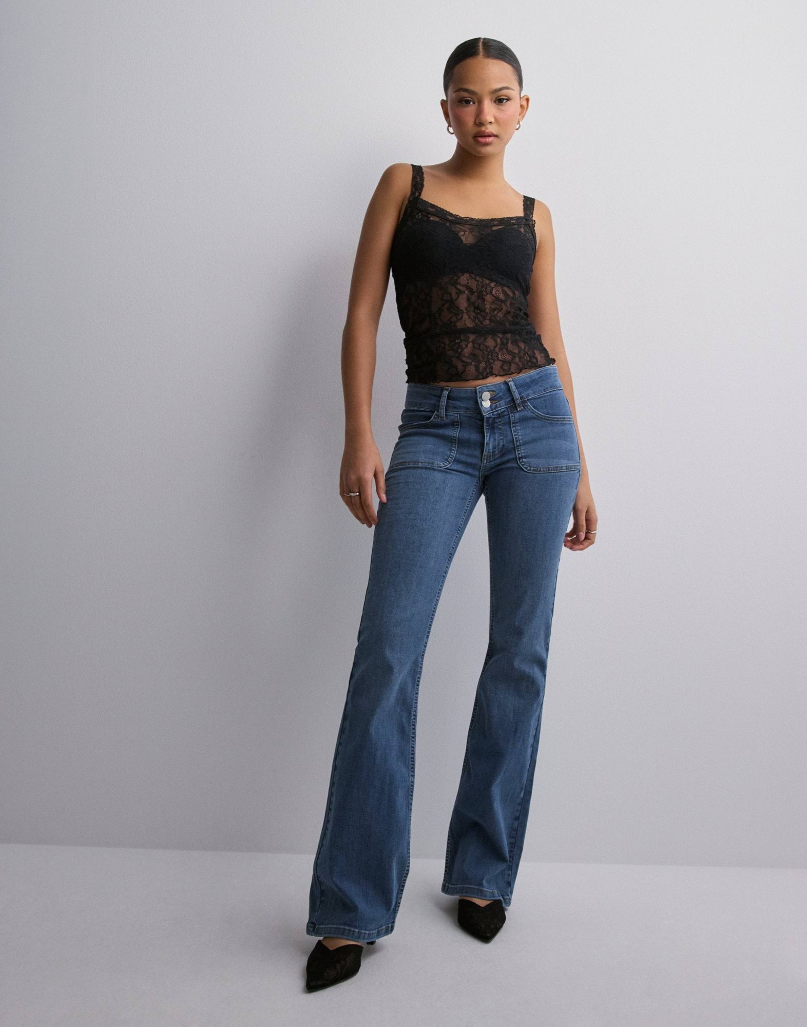 Low Waist Bootcut Jeans