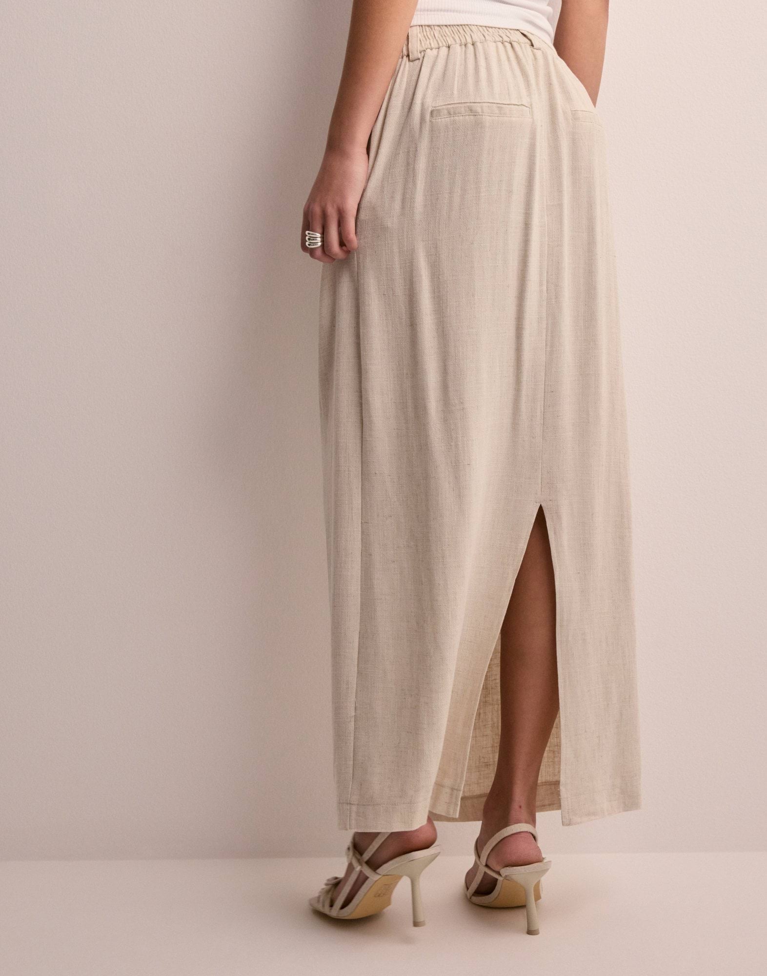 Objellen Mw Midi Twill Skirt Sandshell