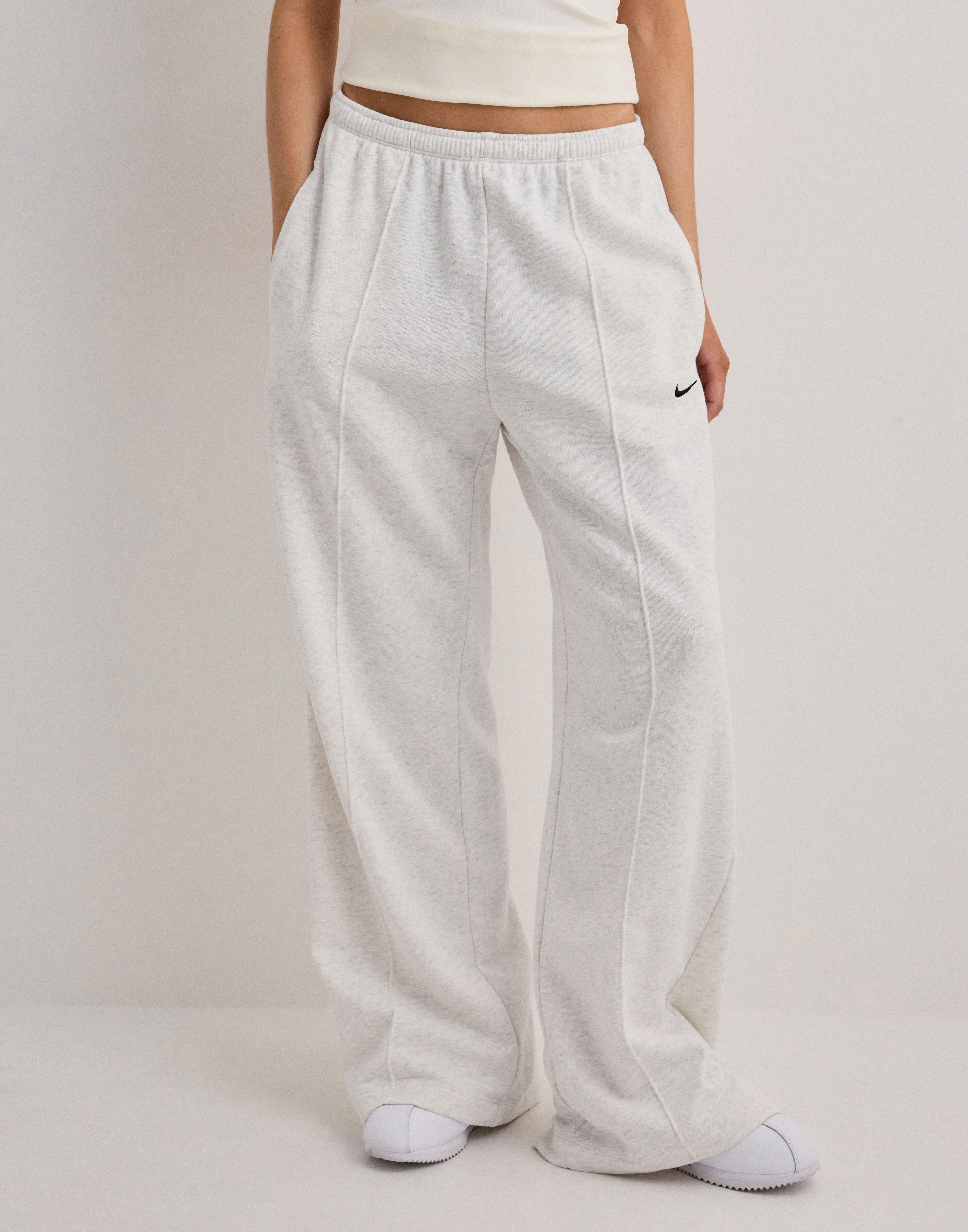 Buy Nike W Nsw Offln Chll Ft Oh Mr Pant - Birch | Nelly.com
