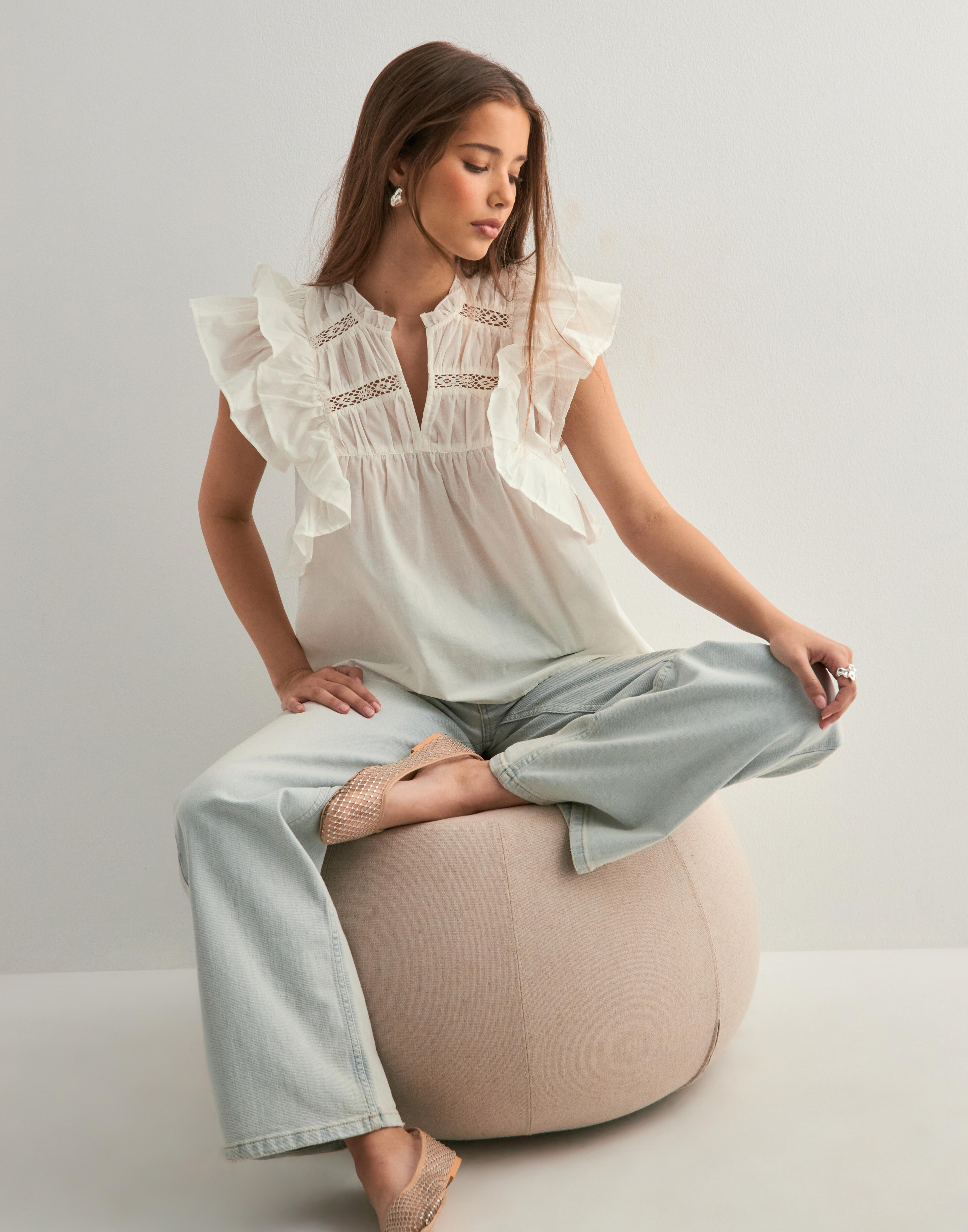 Only - Valkoinen - Onlsunny Life Capsl Frill Top Wvn N