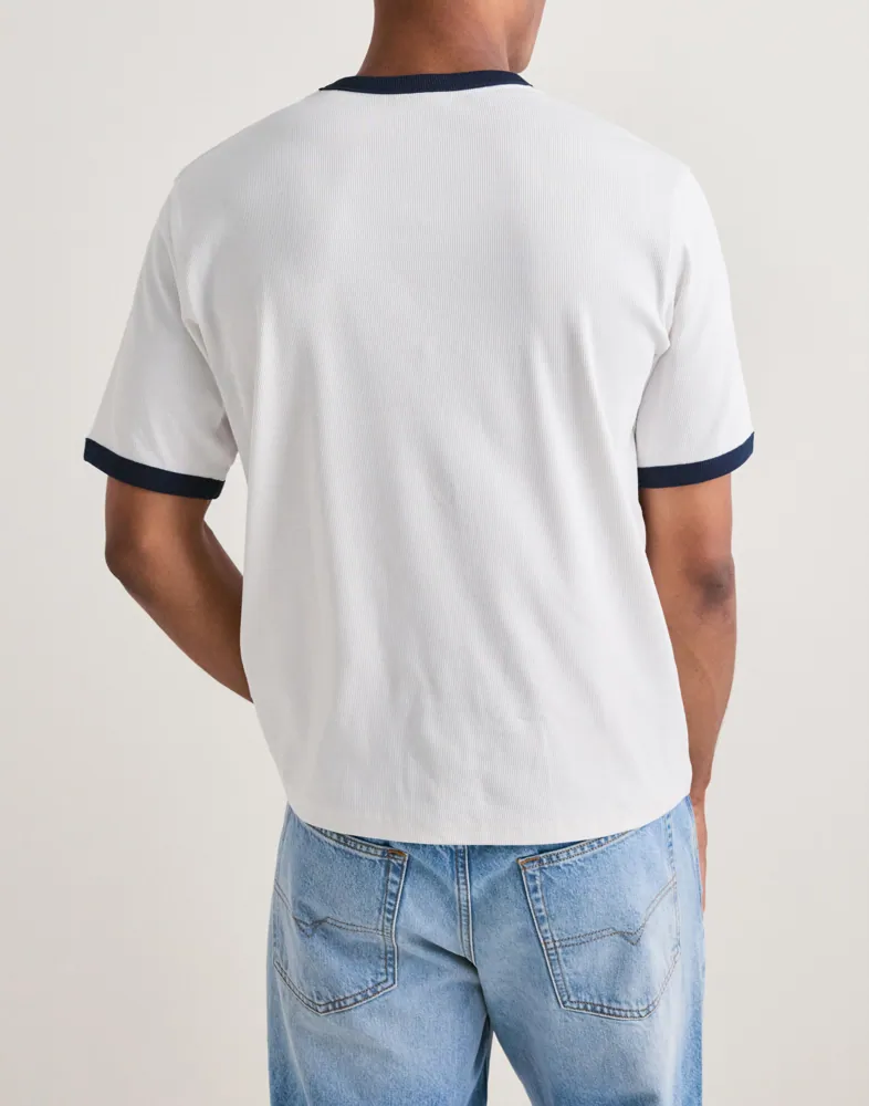 JACK & JONES Jorsanremo Binding Tee Ss Crew Neck Kortärmade t-shirts herr – bild 3