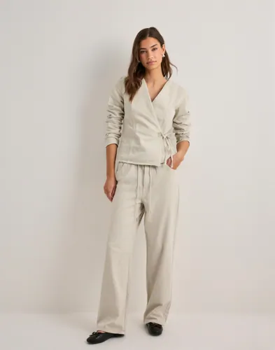 ONLY Onlsilla Lw Sporty Str Pant Cc Pnt mjukisbyxor dam – bild 3
