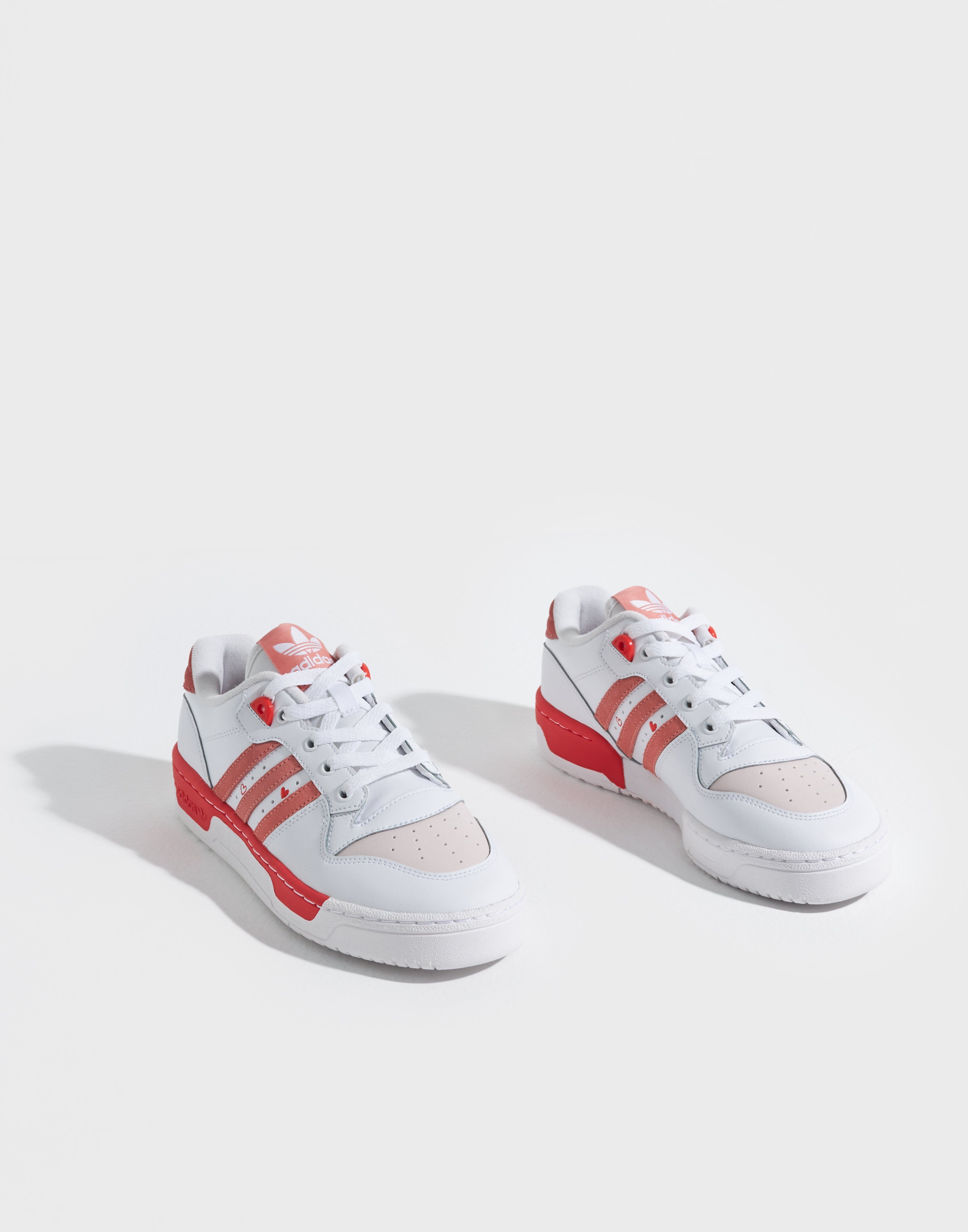 Buy Adidas Originals RIVALRY LOW W - White | Nelly.com