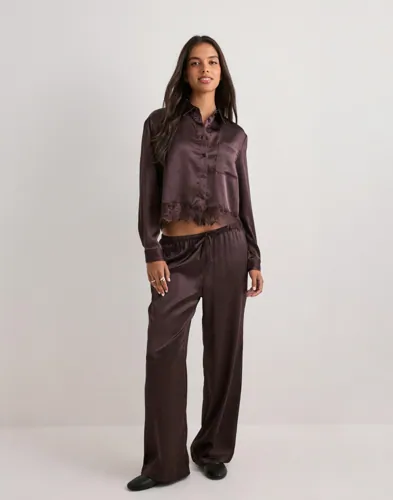 ONLY Onlindona L/S Satin Lace Shirt Wvn skjortor dam – bild 2