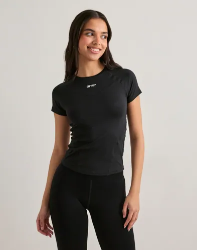 Aim'n - Sort - Soft Basic Short Sleeve