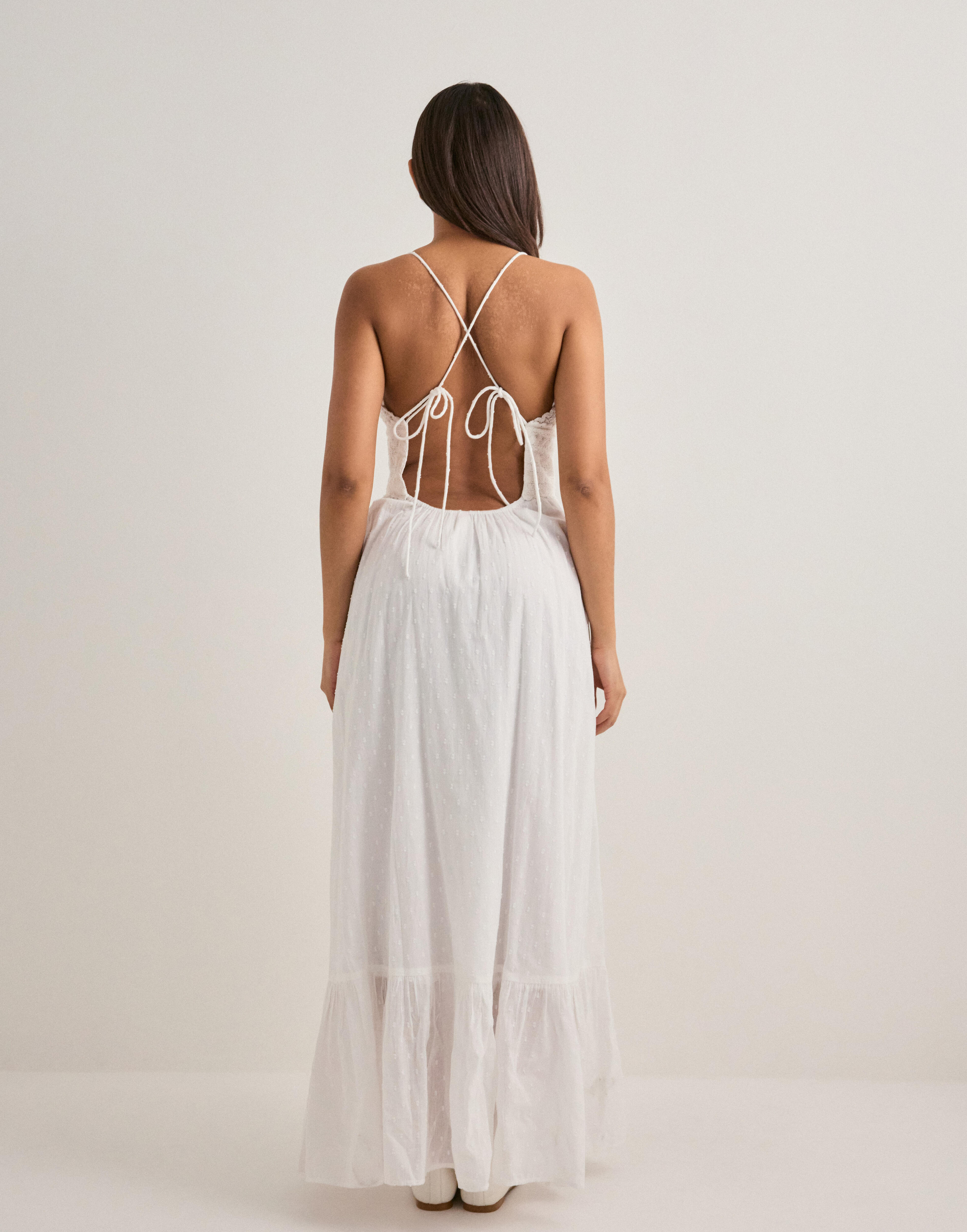 Buy Nelly That Extra Dress - White | Nelly.com