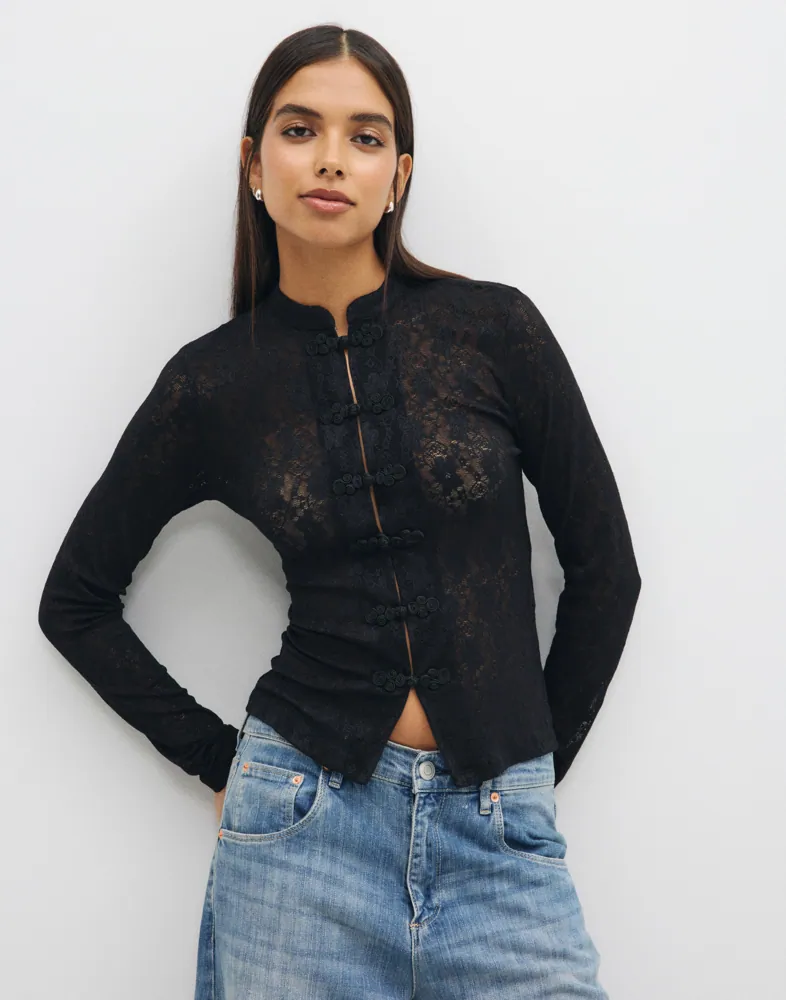 Decor Button Lace LS Top