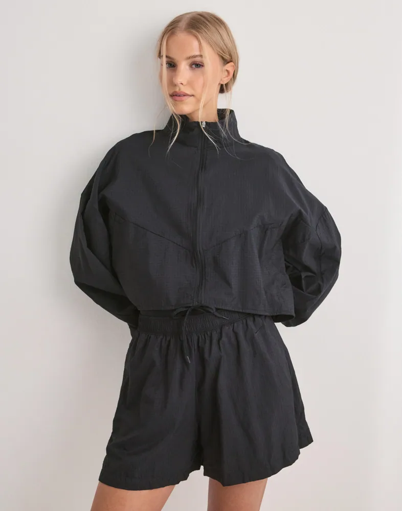 W Nsw Ltwt Ripstop Wr Jkt