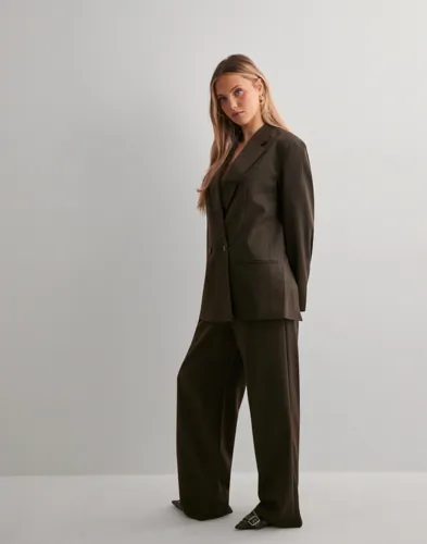 PIECES Pcfalka Mw Pinstriped Tie Pants D2D kostymbyxor dam – bild 2