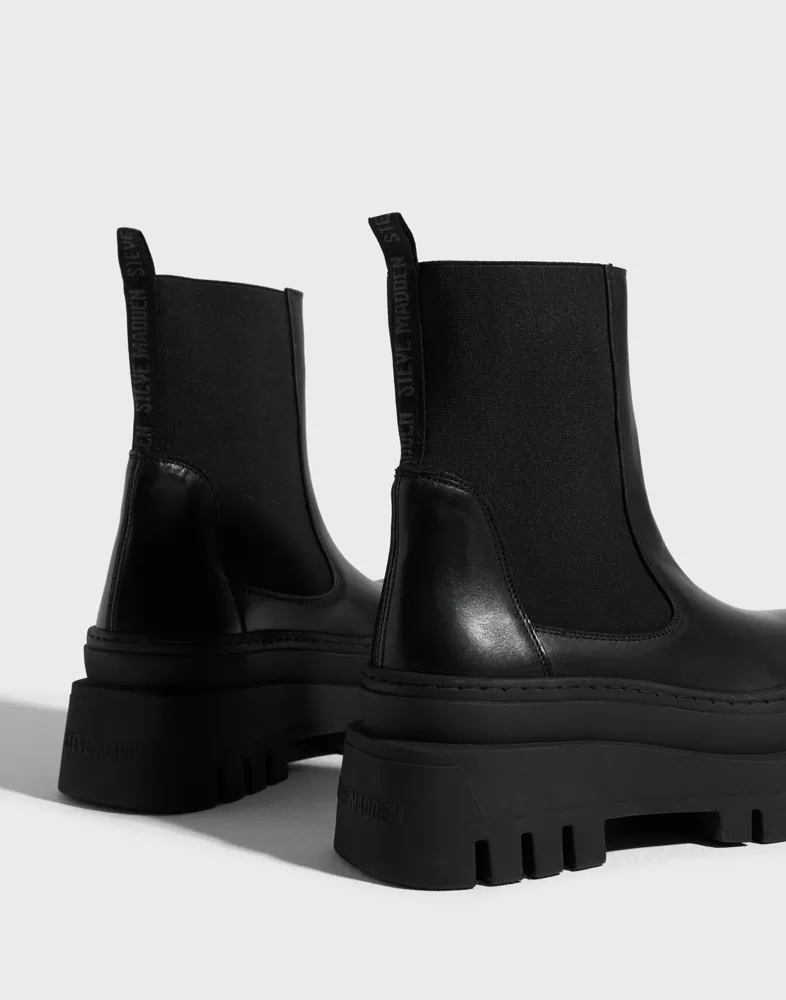 black leather boots steve madden nilly