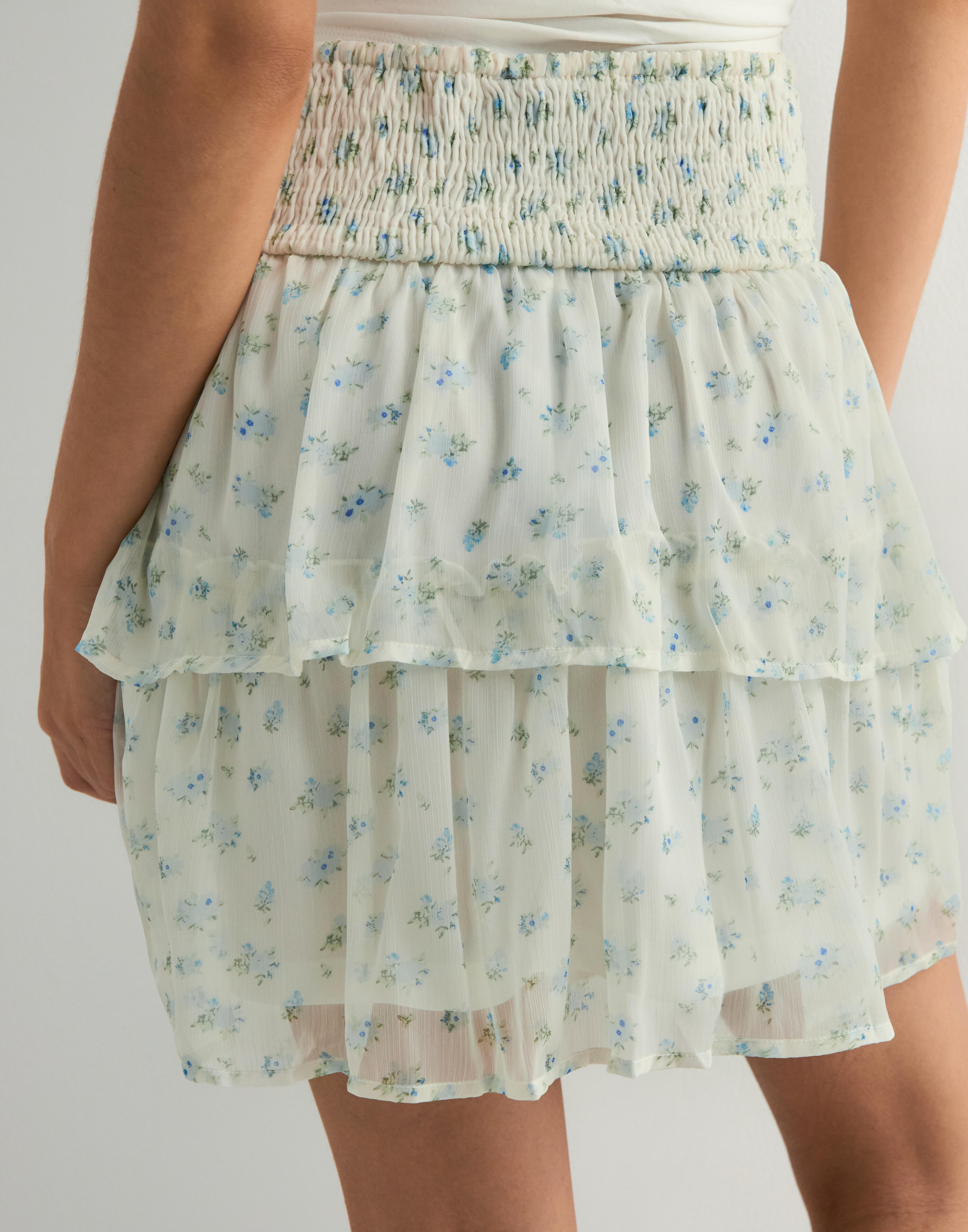 Buy Vero Moda VMSMILLA HW SMOCK SHORT SKIRT WVN G - J96Y