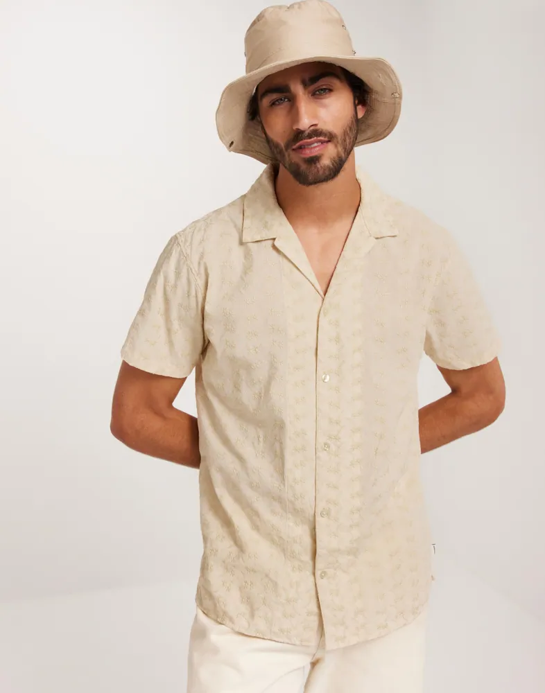 Jprbluedan Embroidery Shirt S/S Mönstrade skjortor