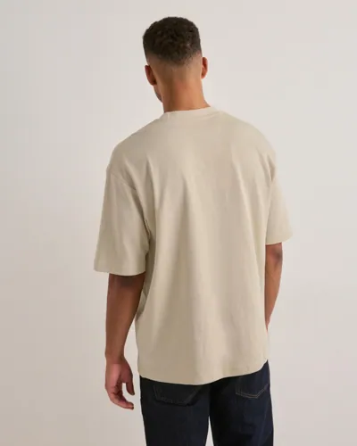 Selected Men Slhlooseoscar Ss O-Neck Tee Noos Oversized t-shirts t-shirts - bas herr – bild 2
