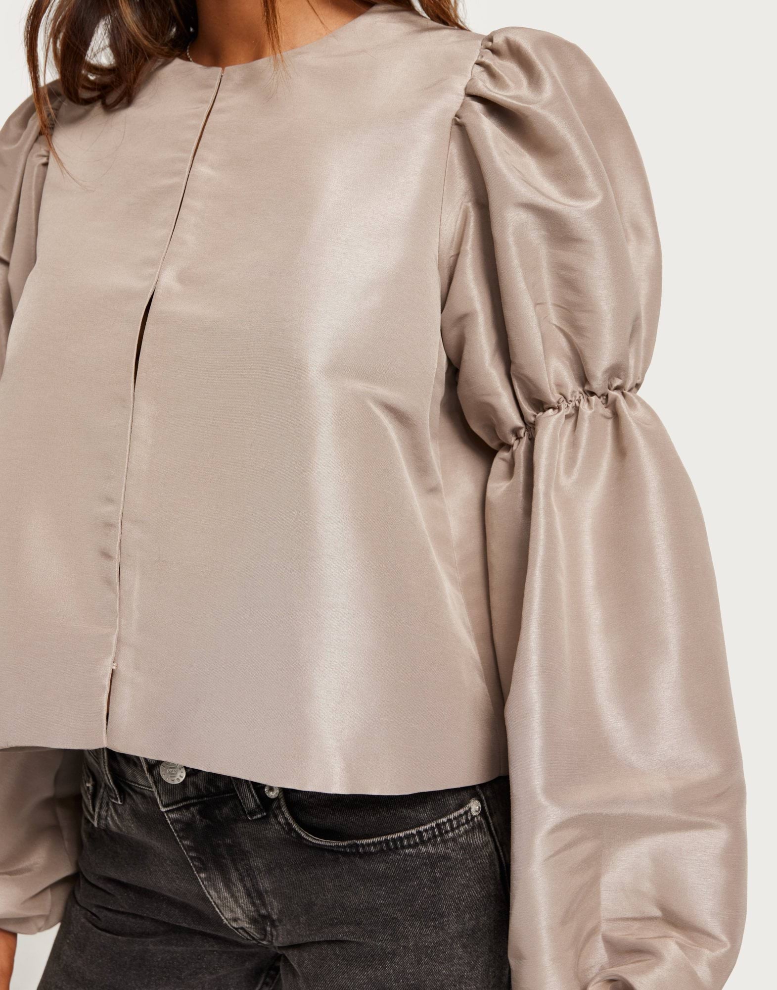 Zoey double pouf sleeve blouse