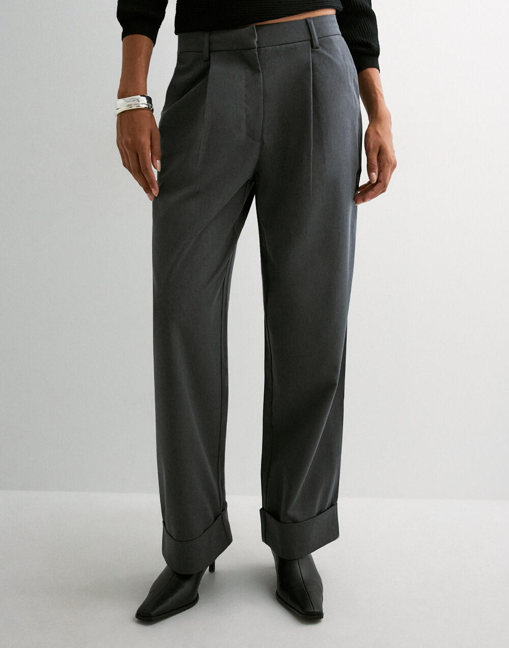 Nyxu ニュクス nyxu full of holes pants ニュクス(nyxu)Full of holes pants スウェットパンツ（NYXUの