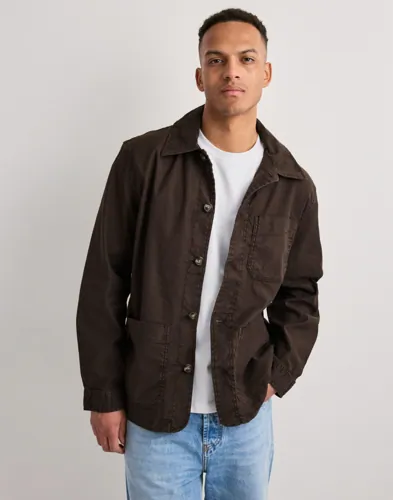 Brun Gant overshirt i bomull och linne med bröstficka och framfickor