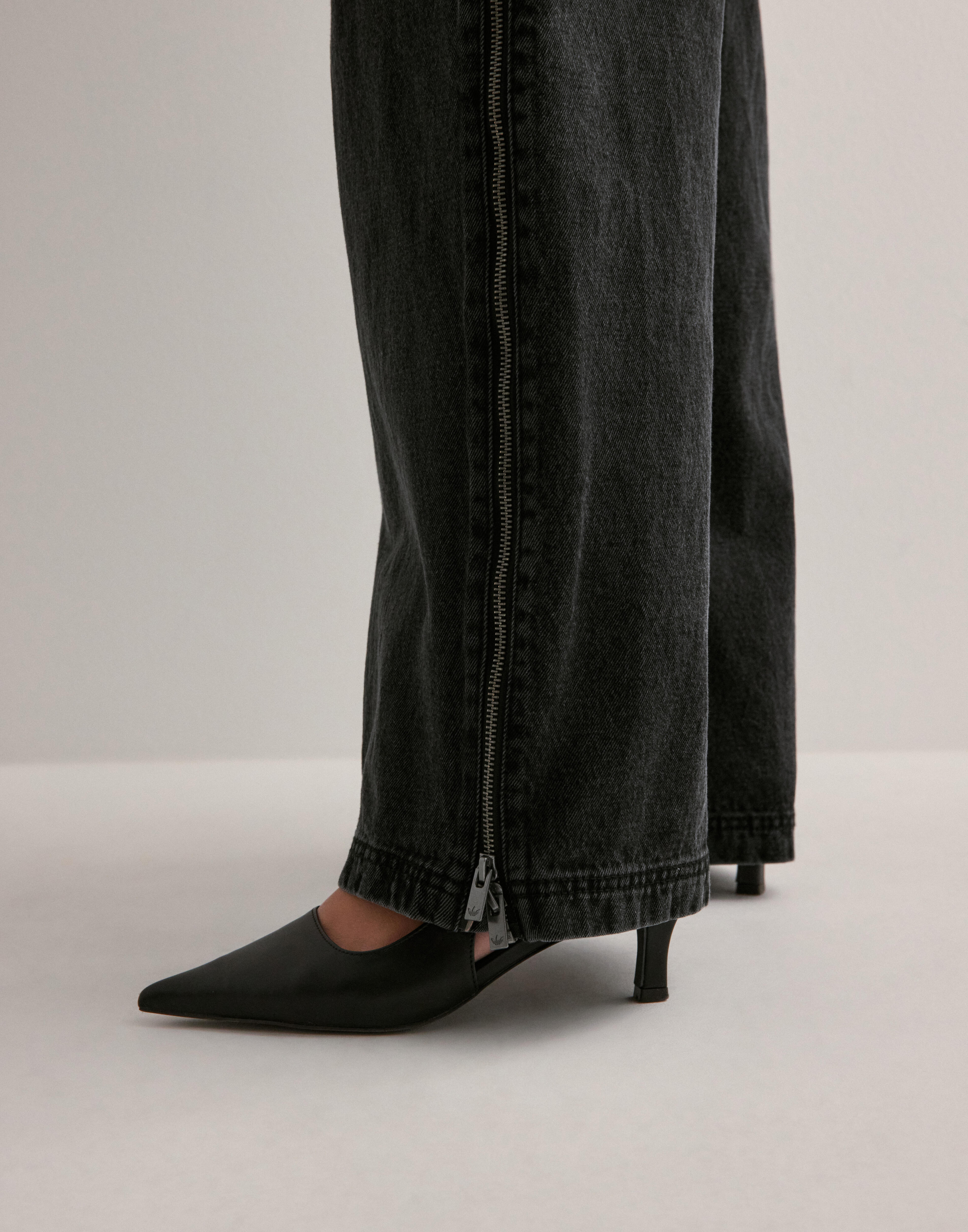 Buy Adidas Originals DENIM ZIP PANT - Black | Nelly.com