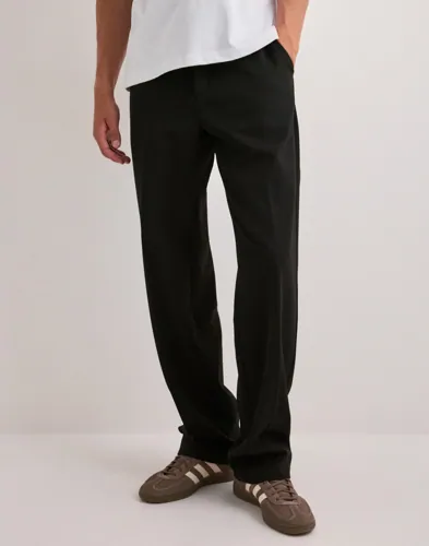 Les Deux Como Solid Slack Pants Slacks Svart