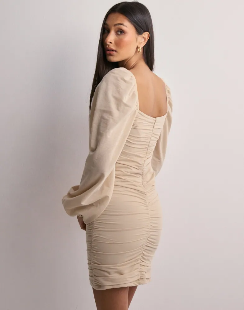 lillie long sleeve mini dress beige Chamberlain Balloon Sleeves Mini Dress Beige– Selfie Leslie main image 0