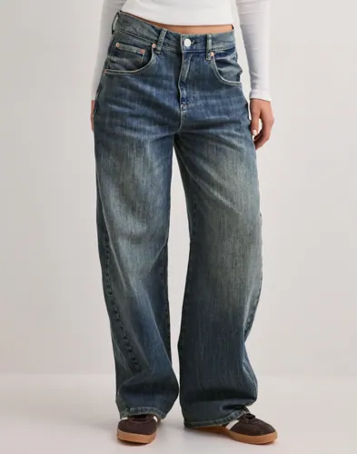 Nelly Twisted Barrel Buckle Jeans dam – bild 3