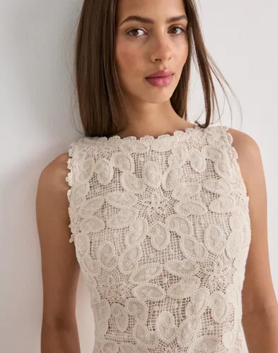 MALINA Miranda Ruffled Guipure Lace sommarklänningar dam – bild 3
