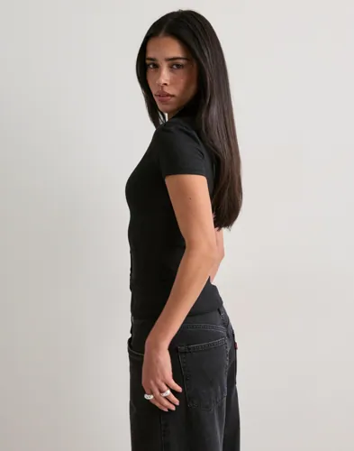 Nelly Collar Button Top blusar dam – bild 3