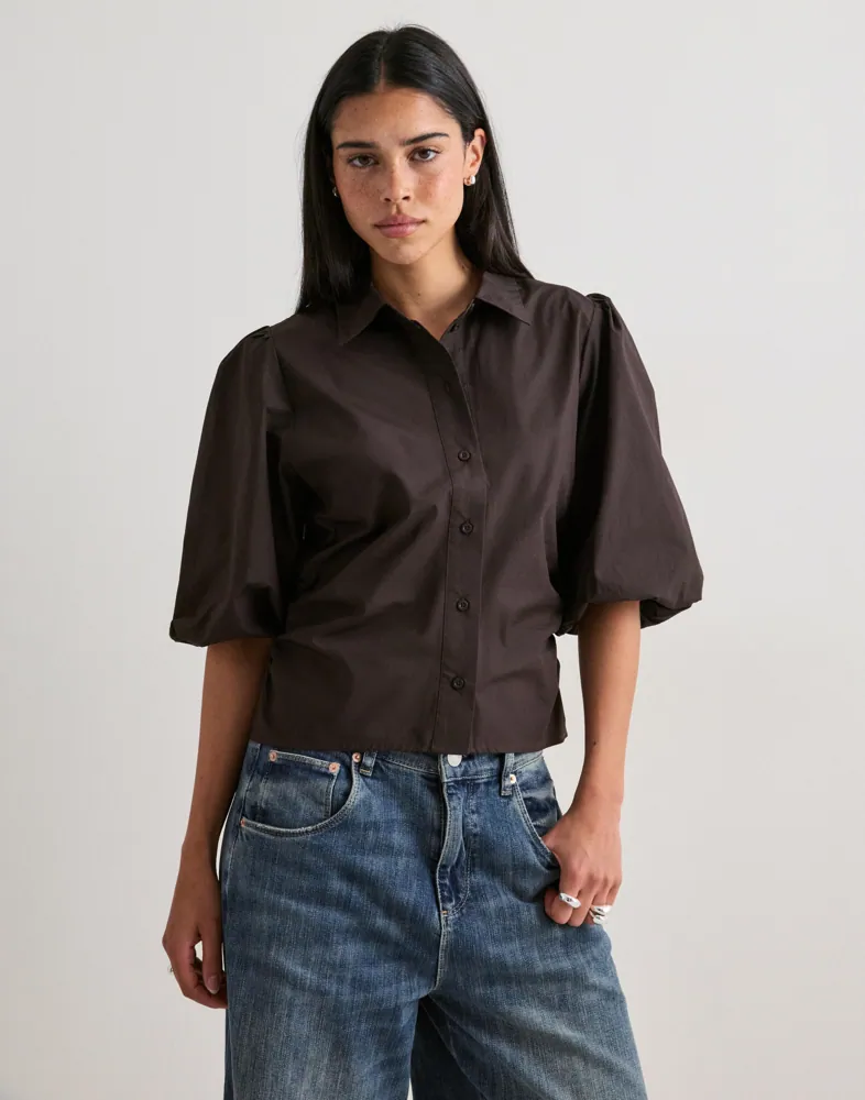 Ismara Solid Shirt