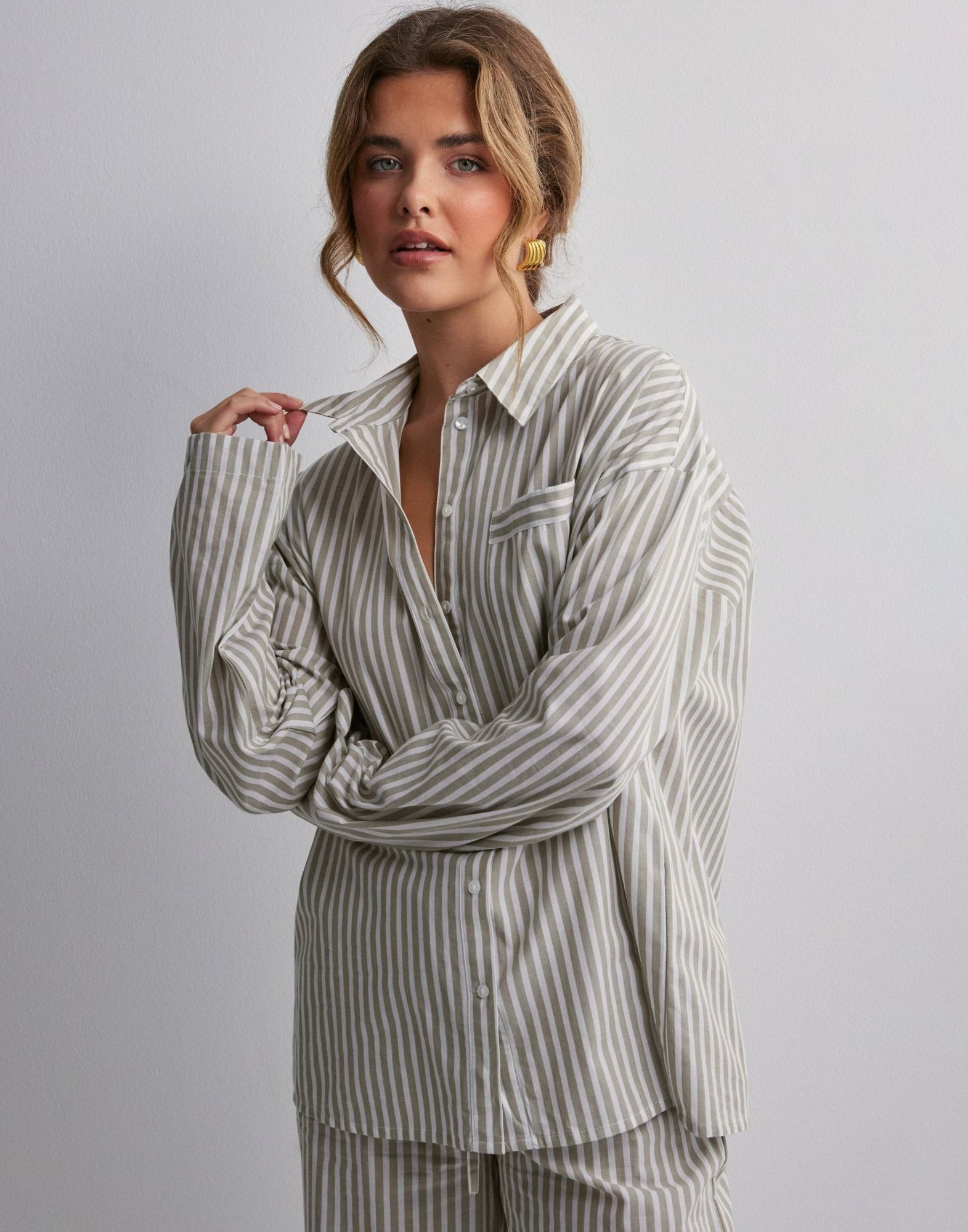 ONLSAGA LS STRIPE SHIRT WVN CS