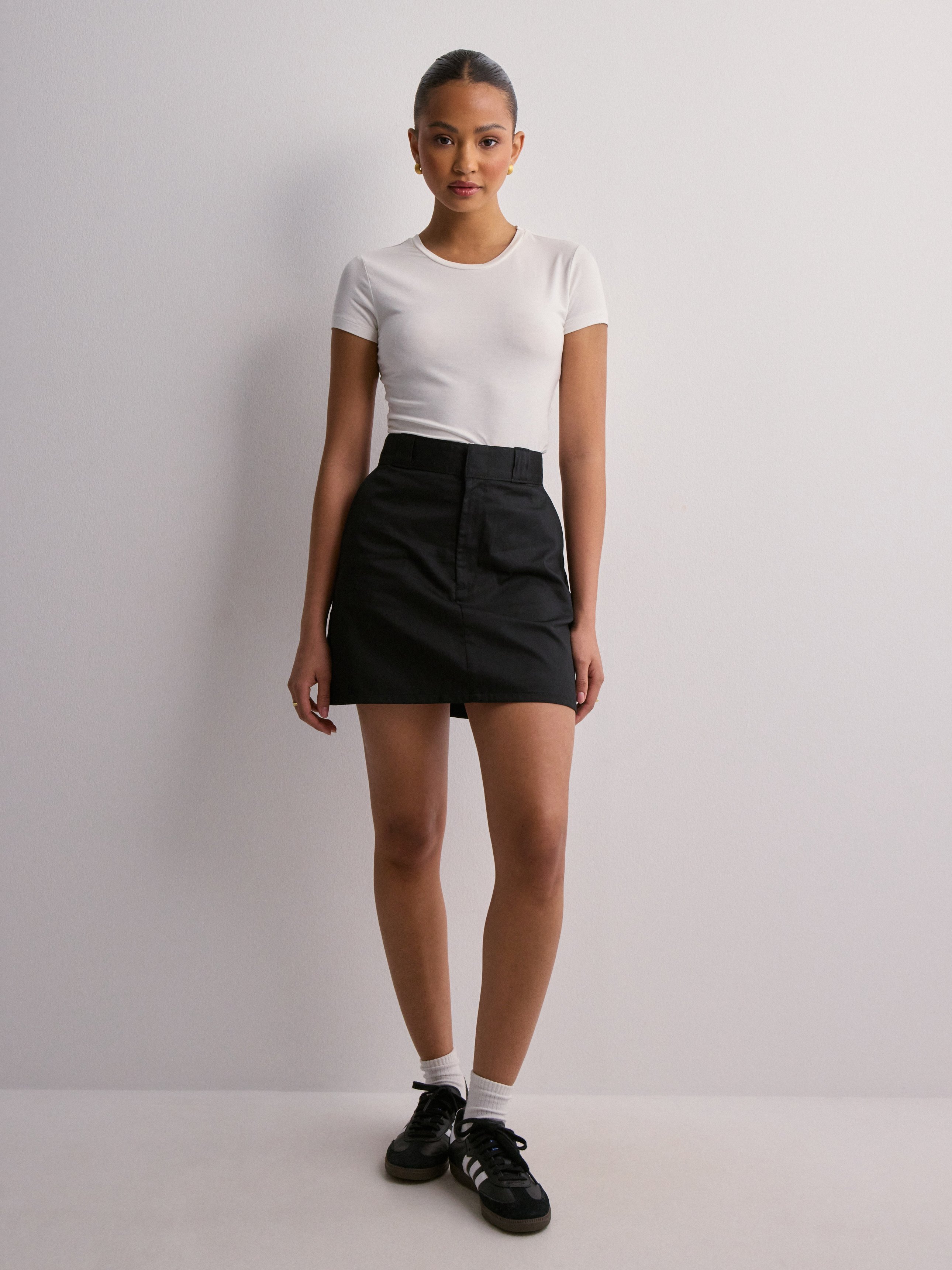 Buy Dickies MINI WORK SKIRT - Black | Nelly.com
