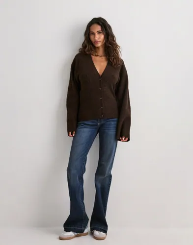 Tight Waist Knit Cardigan 2