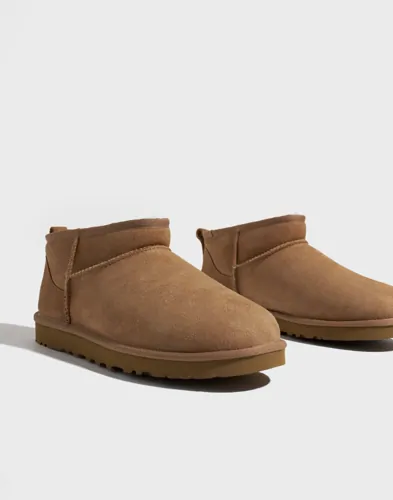 UGG Classic Ultra Mini-boots i skinn kängor herr – bild 4