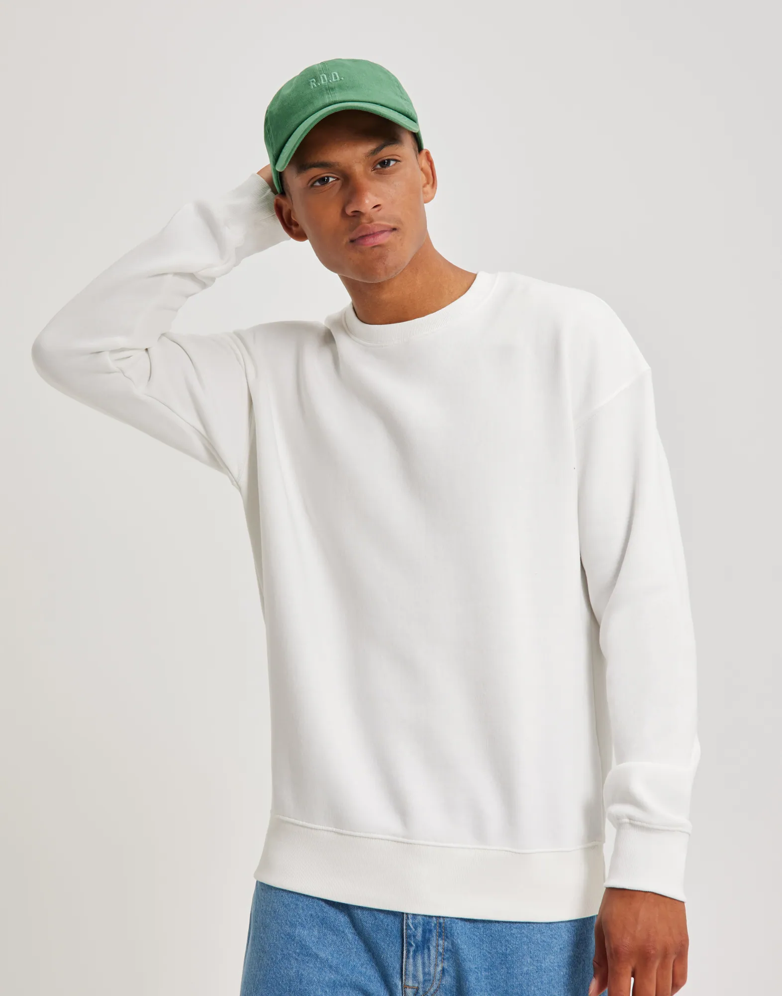 JJESTAR BASIC SWEAT CREW NECK NOOS