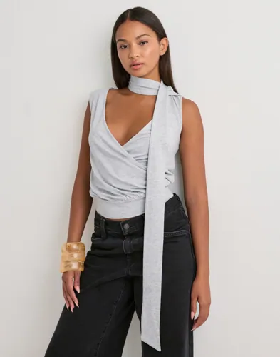 Soft Wrap Scarf Top