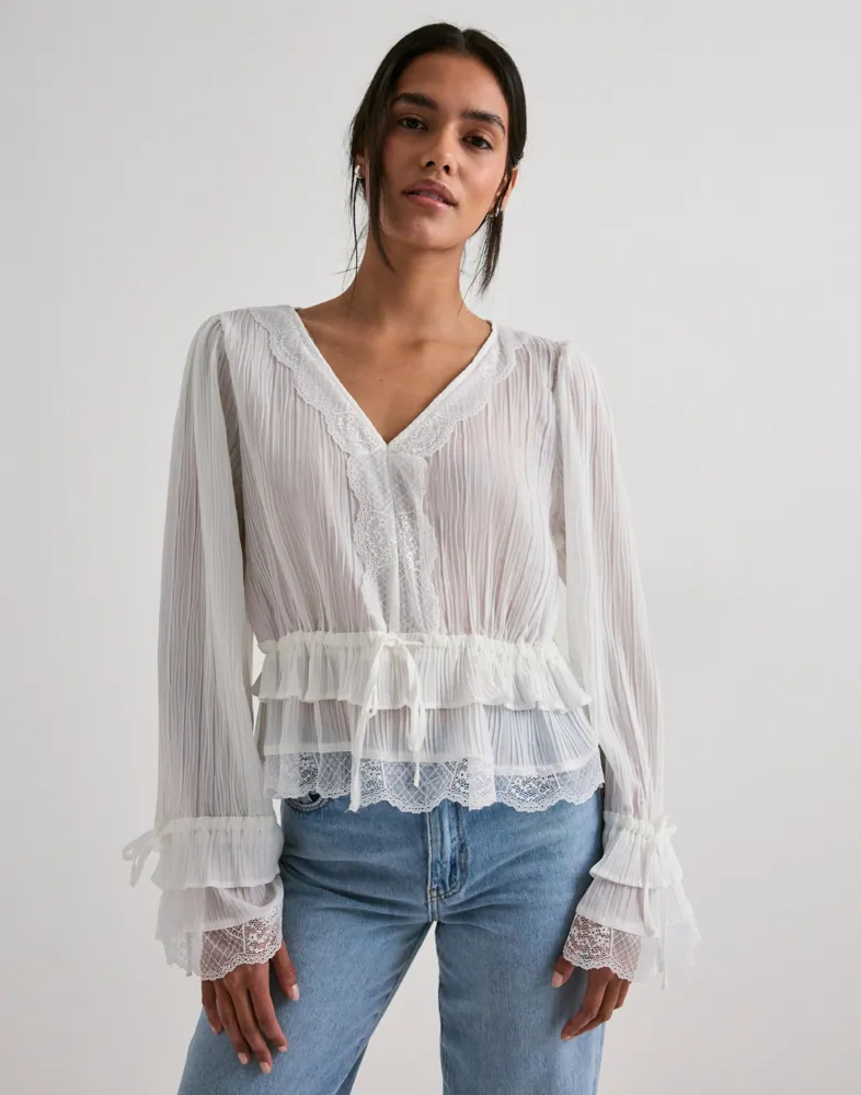 Vmfeline Ls Short Top Exp
