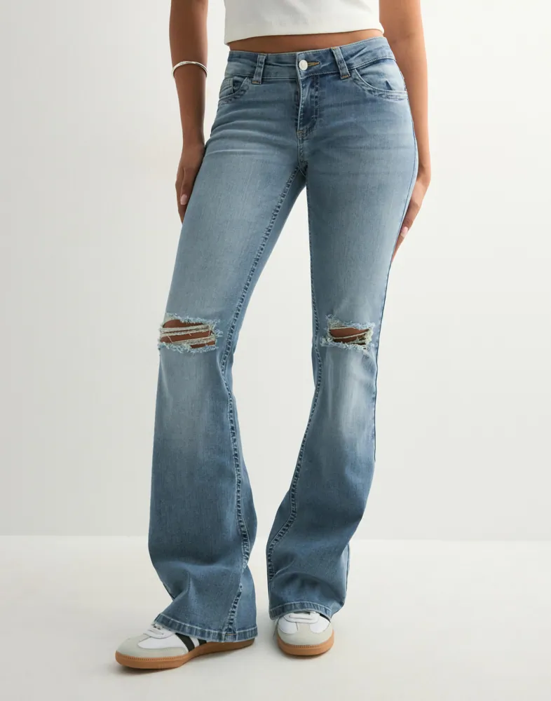 Low Waist Perfect Bootcut Jeans
