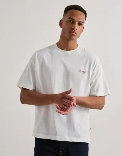 Jack & Jones vit t-shirt med tryck på bröst och rygg