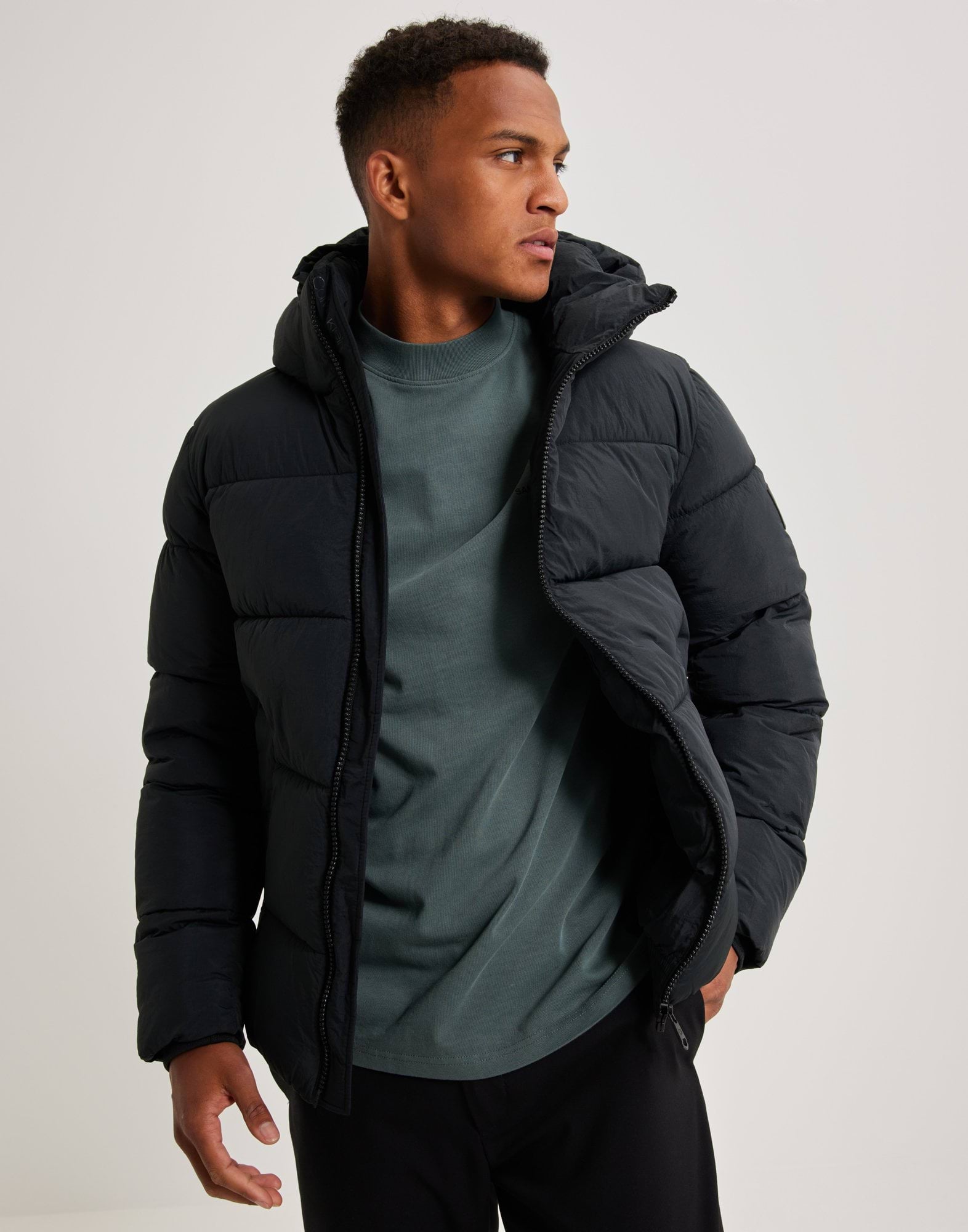 CRINKLE NYLON PUFFER JACKET