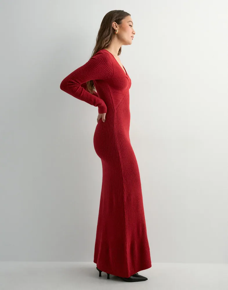 Buy Nelly Long Twist Knit Dress - Red | Nelly.com