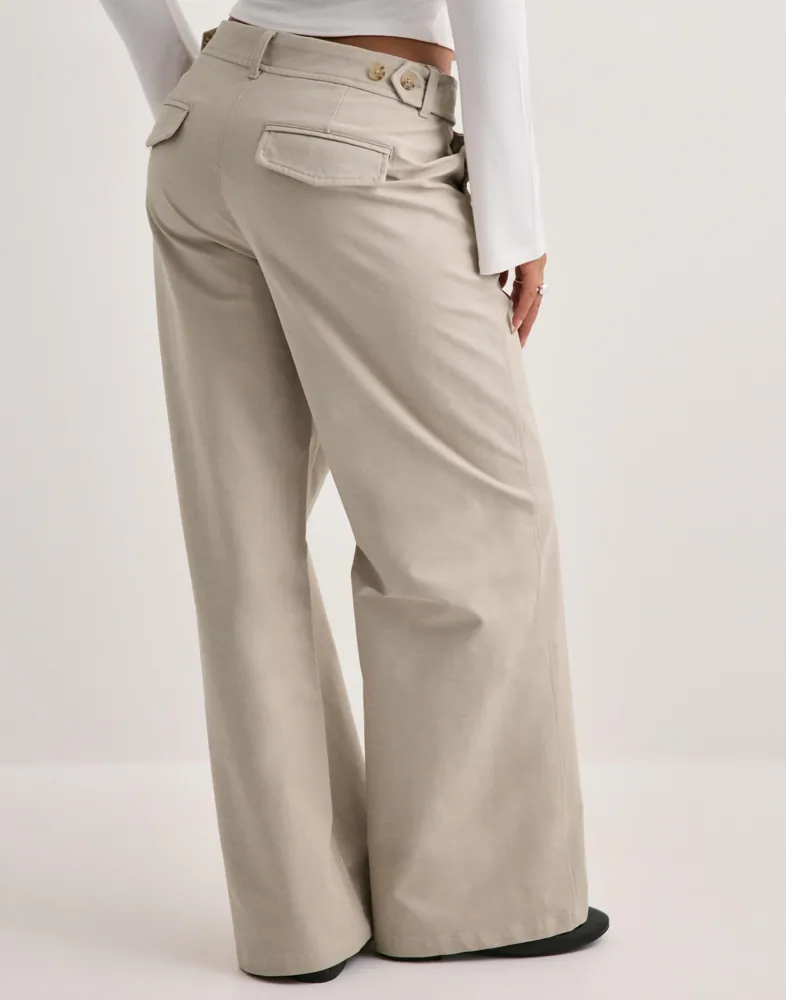Cargo Strap Pants