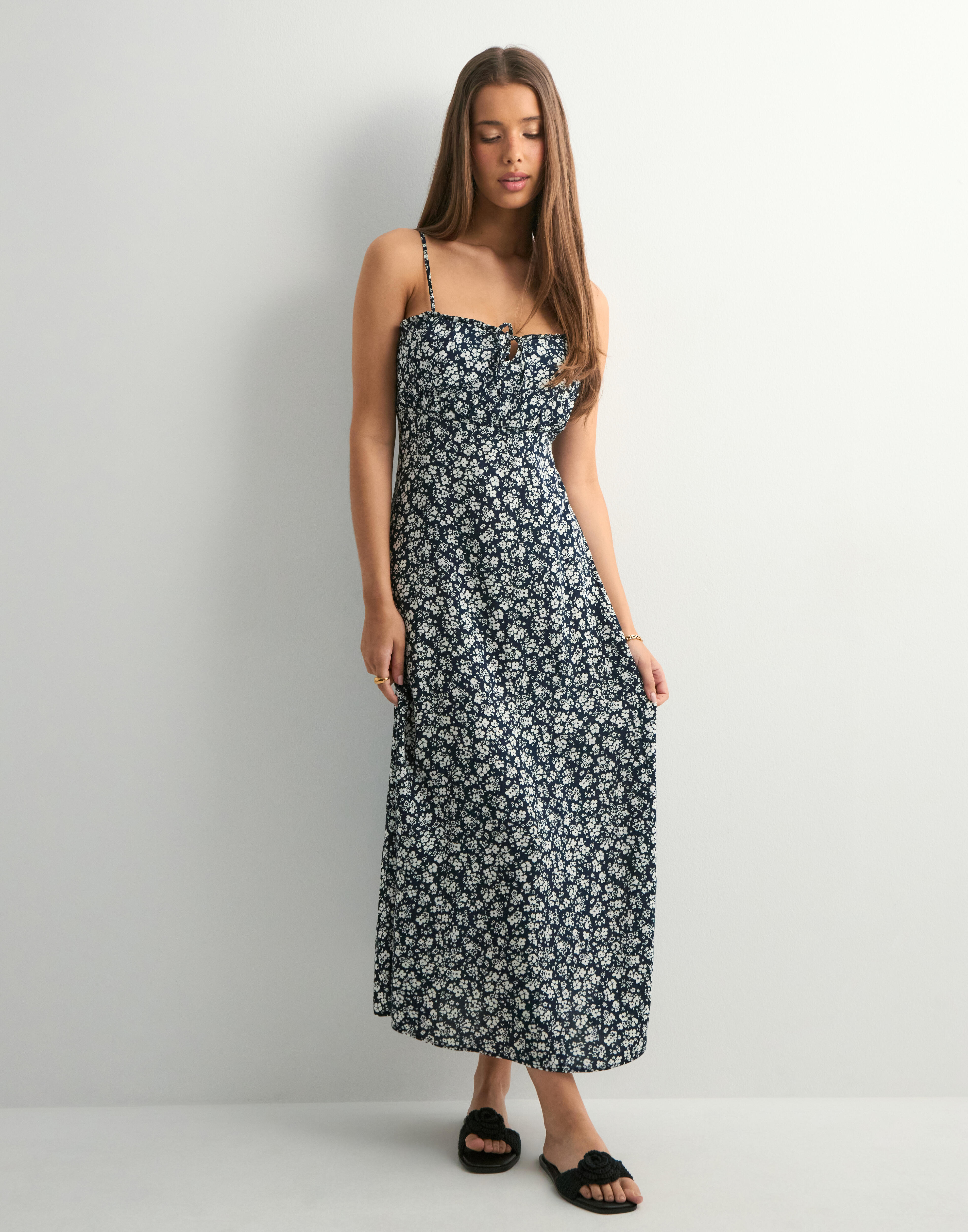 Buy Only ONLNELLY LIFE ALEXA MIDI DRESS NOOS - Night Sky | Nelly.com